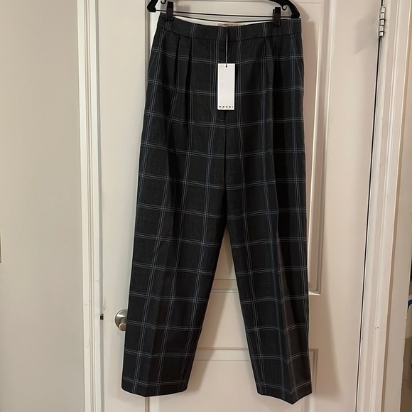 Brand new Marni wide leg pants. 100% wool. Grey. Size IT 42 = US 6 - Picture 1 of 12